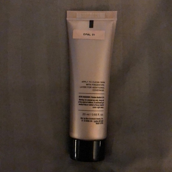 **SOLD**BareMinerals Complexion Rescue - Picture 2 of 5
